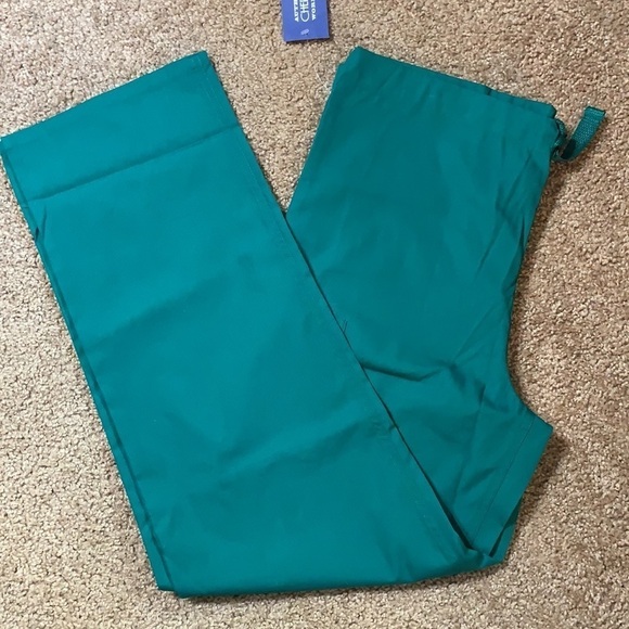 Unisex per label Cherokee scrub pants size small, new with tags see measurements - Picture 2 of 6